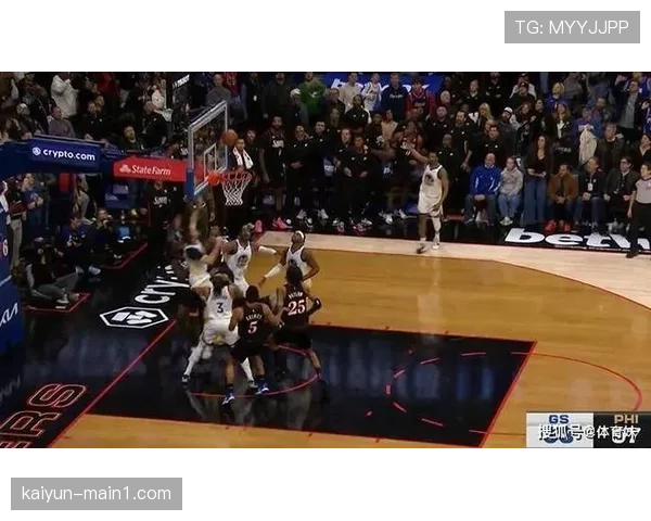 勇士替补梅尔顿24分建功 团队深度弥补核心球员状态波动 勇士替补梅尔顿24分建功 团队深度弥补核心球员状态波动